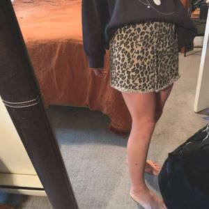Leopard print twill skirt